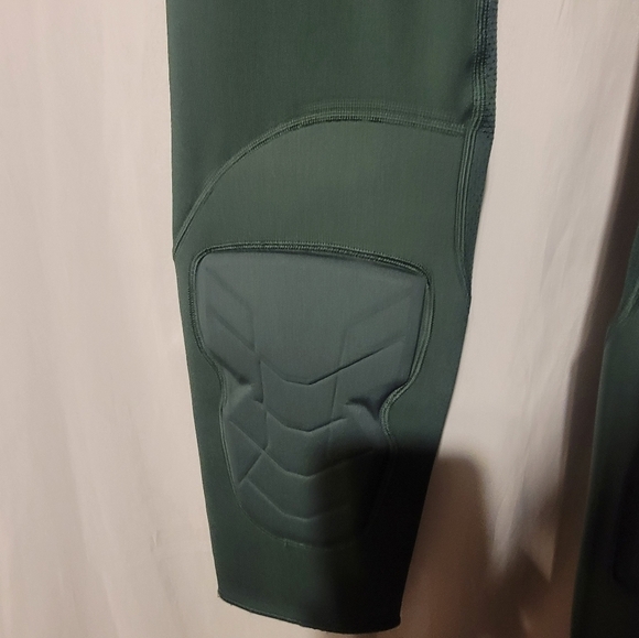 nike pro hyperstrong tights